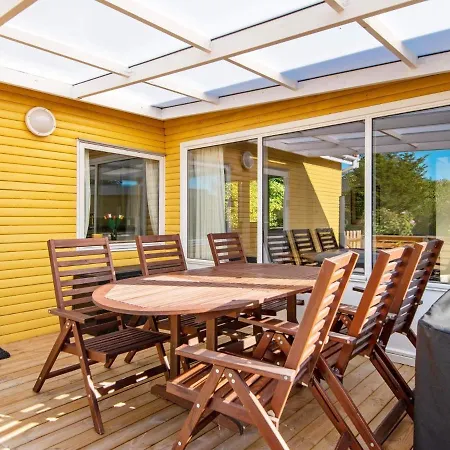 6 Person In Holiday home *