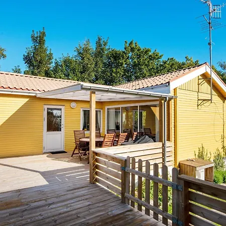 別荘 6 Person Holiday Home In Ebeltoft エーベルトフト